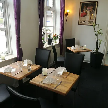 Gjern Hotel 2* Gjern